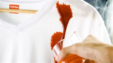 fake blood for clothes that dries|how to make blood on clothes.